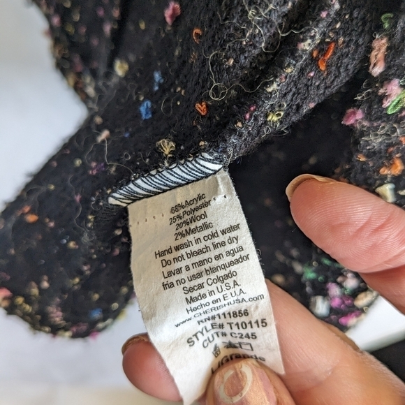 Cherish Cardigan Size Large‎ - Picture 4 of 5